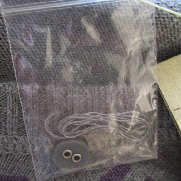 NWT! Sonoma Women's Plus Size Cardigan Sweater, Gray and Purple Floral, Size 3X - Picture 12 of 14